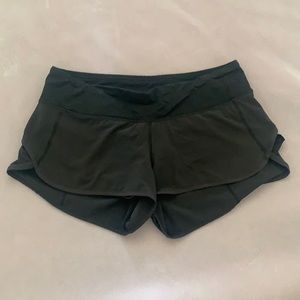 Black Lululemon running shorts